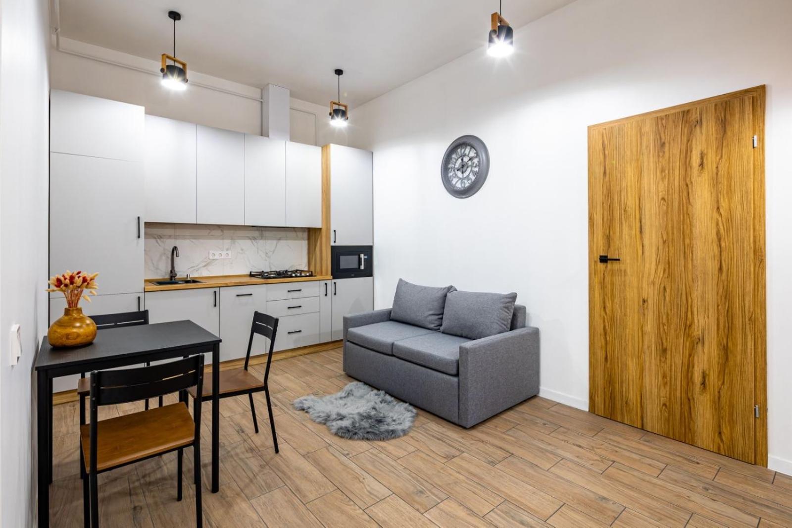Romari Туган Барановського 30 Lviv Exterior photo
